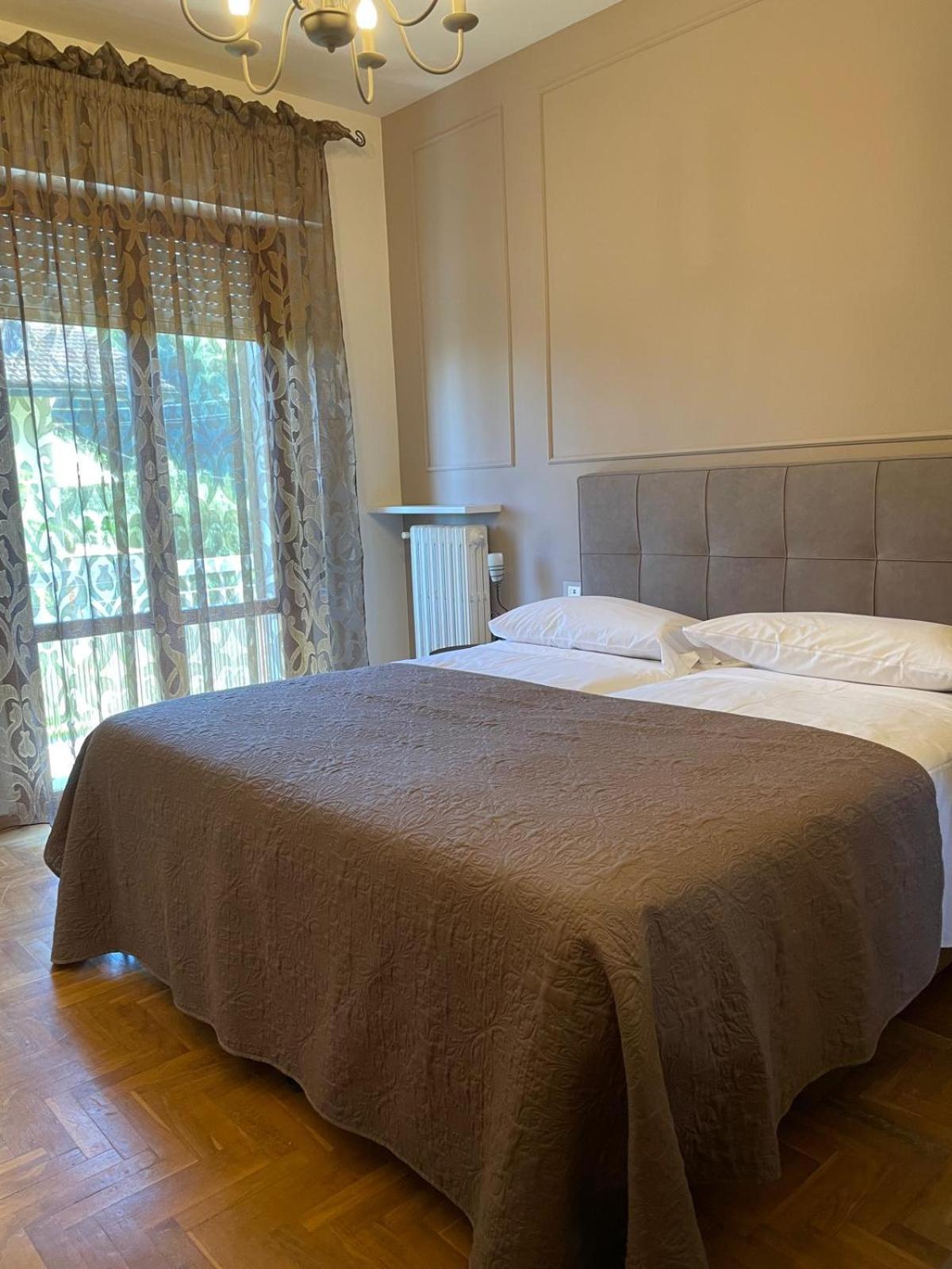 Residenza Sandrini Gambassi Terme Exteriör bild